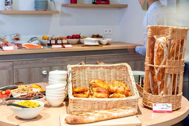 Brit Hotel Toulouse Colomiers - L'Esplanade Ресторан фото