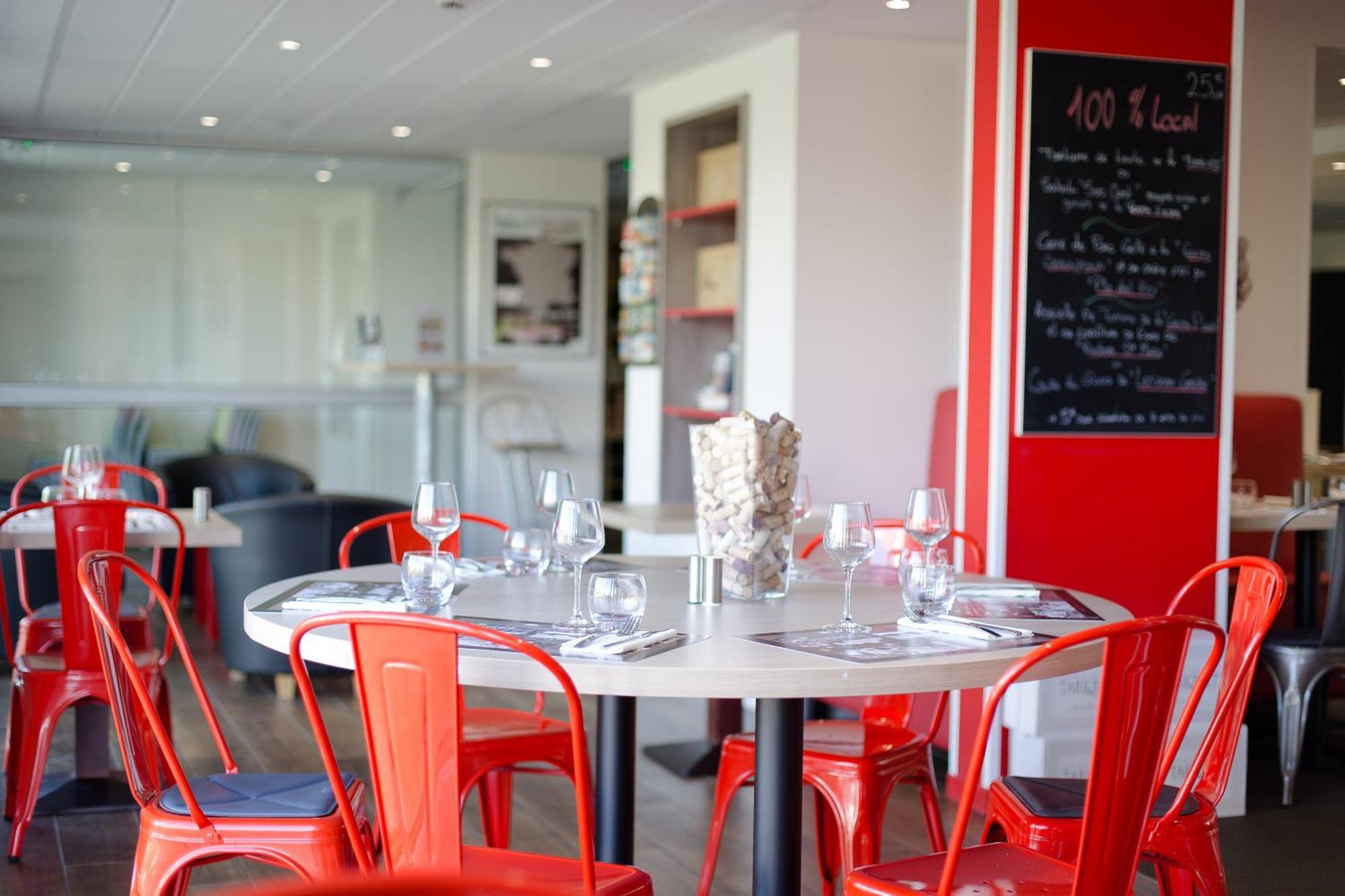Brit Hotel Toulouse Colomiers - L'Esplanade Екстер'єр фото