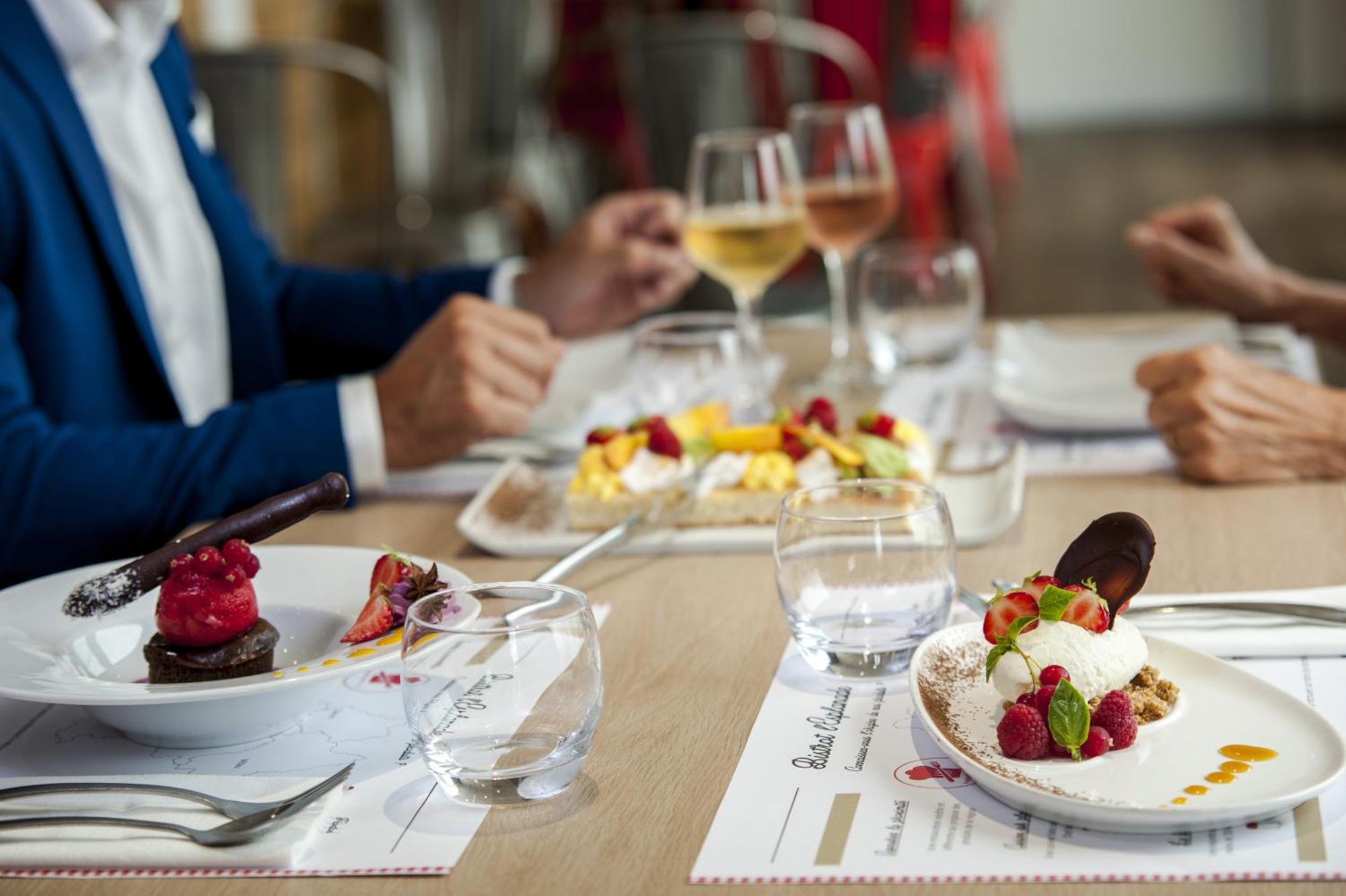 Brit Hotel Toulouse Colomiers - L'Esplanade Екстер'єр фото