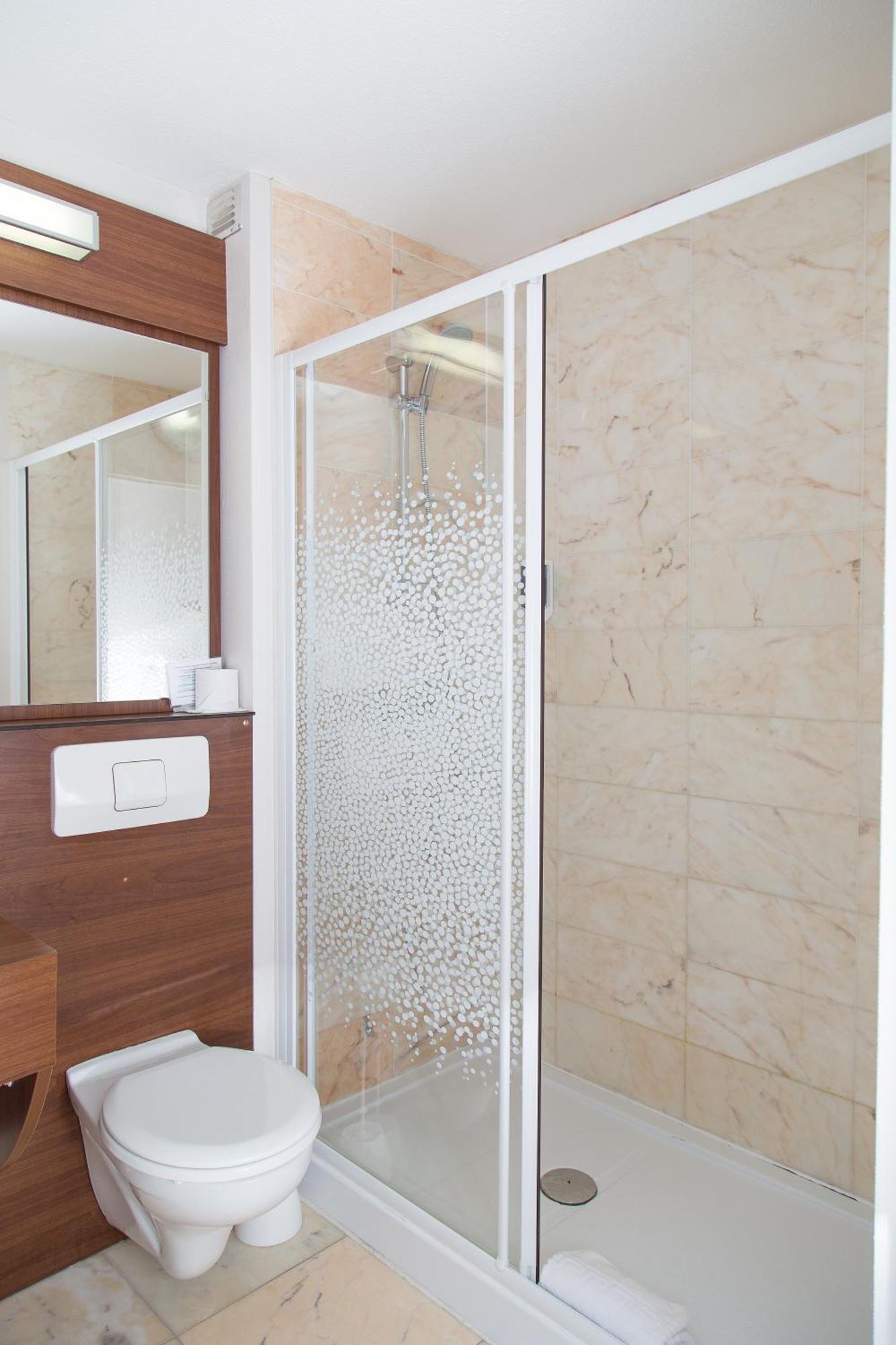 Brit Hotel Toulouse Colomiers - L'Esplanade Екстер'єр фото